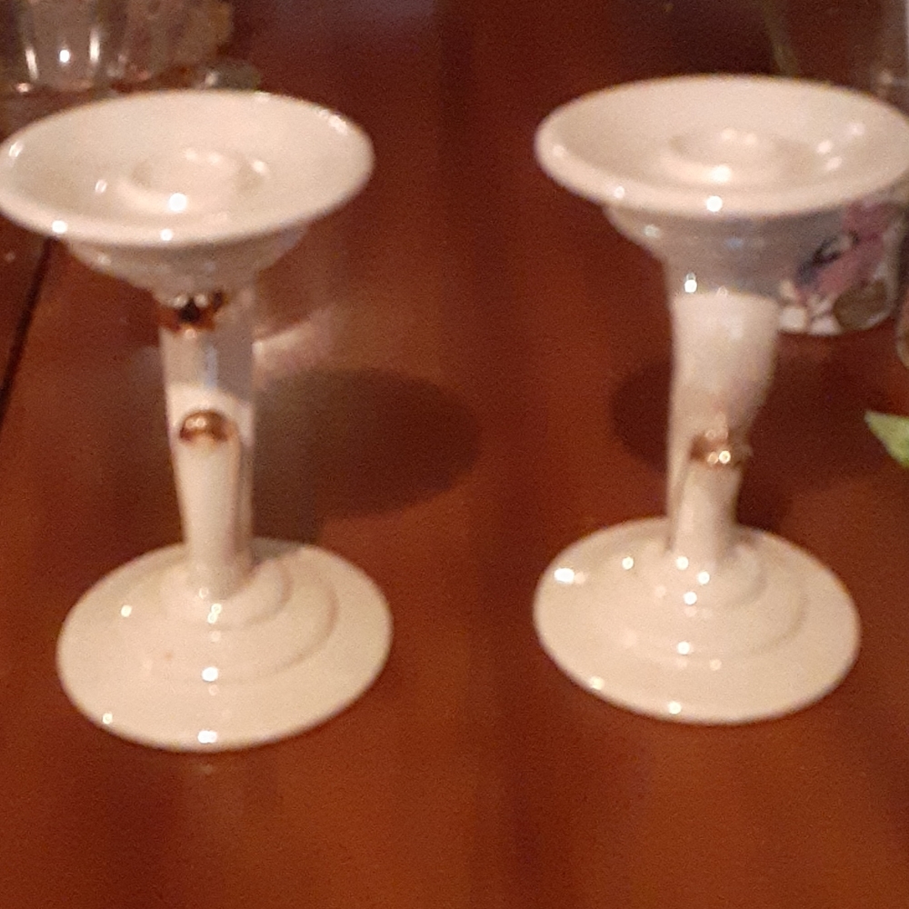Class candle holders